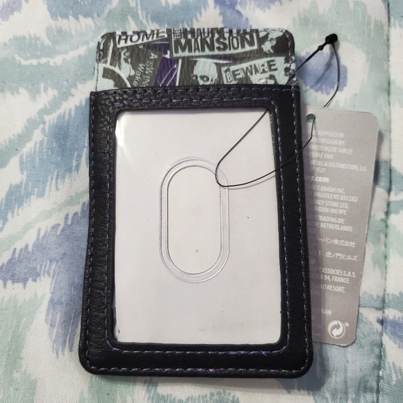 Disney Parks Exclusive The Haunted Mansion Card Wallet - Picture 4 of 5